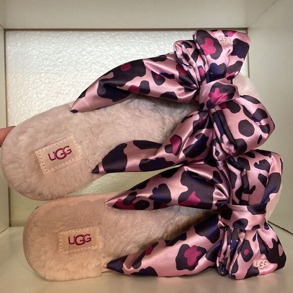 UGG Pink Satin Leopard Bow Slippers Womens Cozy Y2K Soft Girl Loungewear Girly - Picture 6 of 10